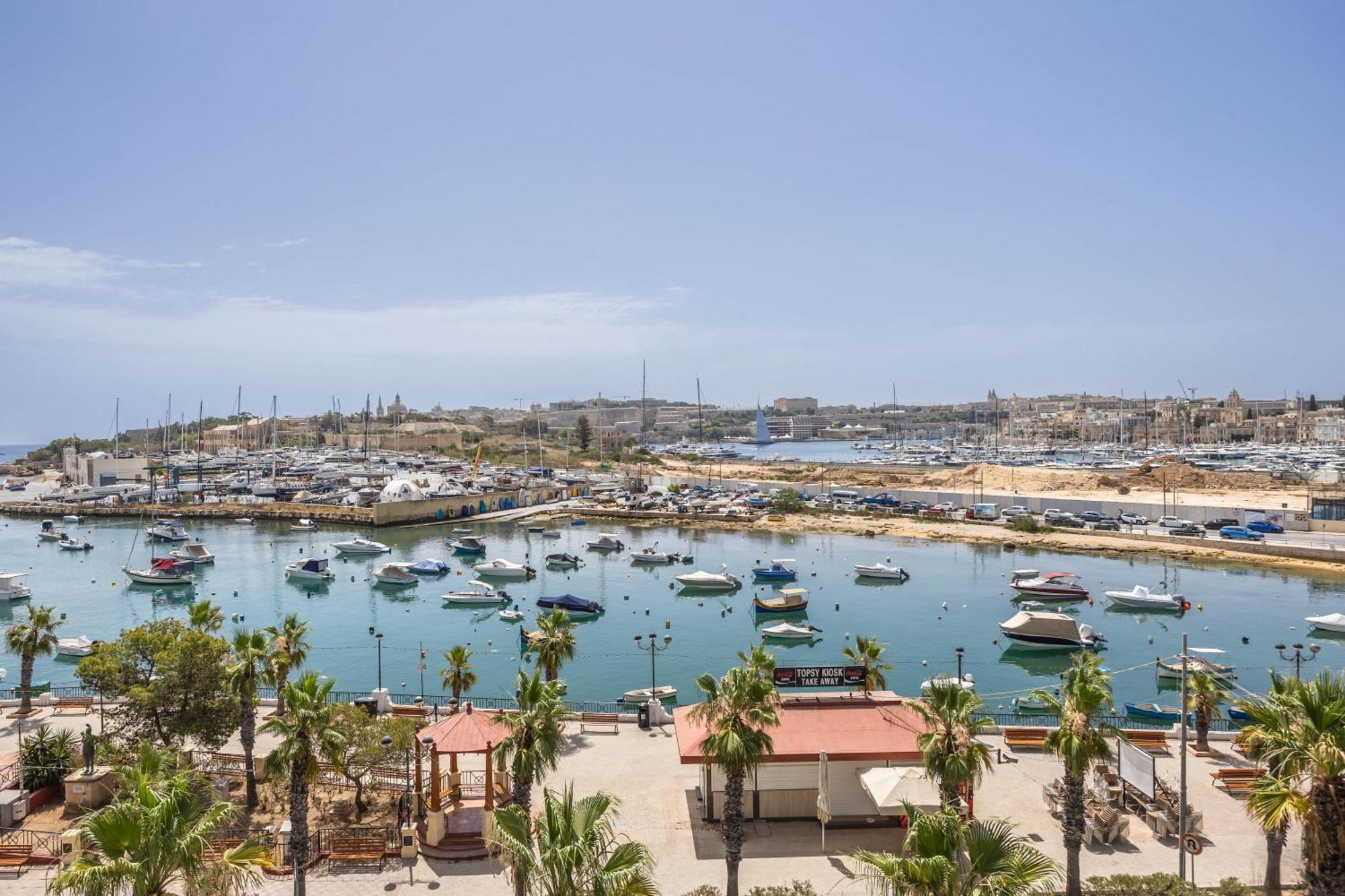 New Duplex Penthouse W Breathtaking Views By Sf Homes Gzira ภายนอก รูปภาพ